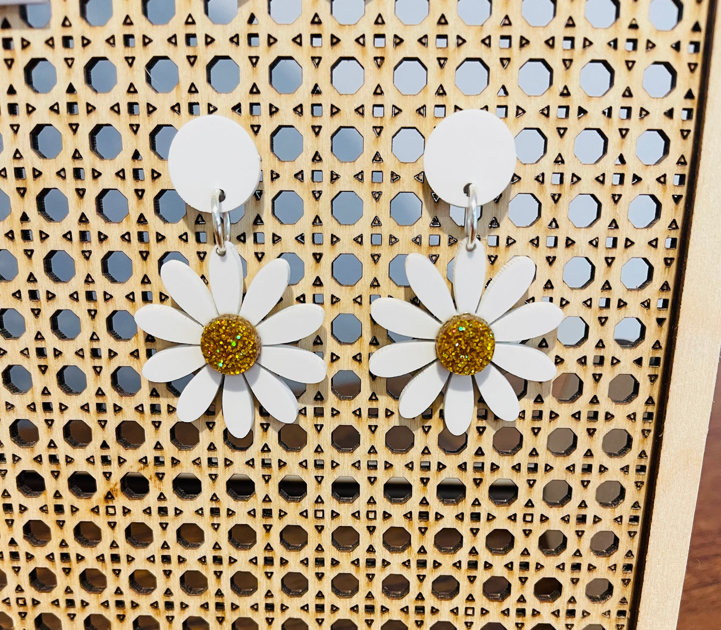 Daisy earrings